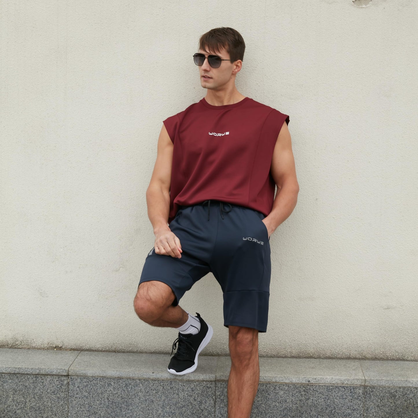 WORWE Pantalones Cortos para Hombre de Entrenamiento con Bolsillos con Cremallera para Correr, Gimnasio, Yoga, Crossfit